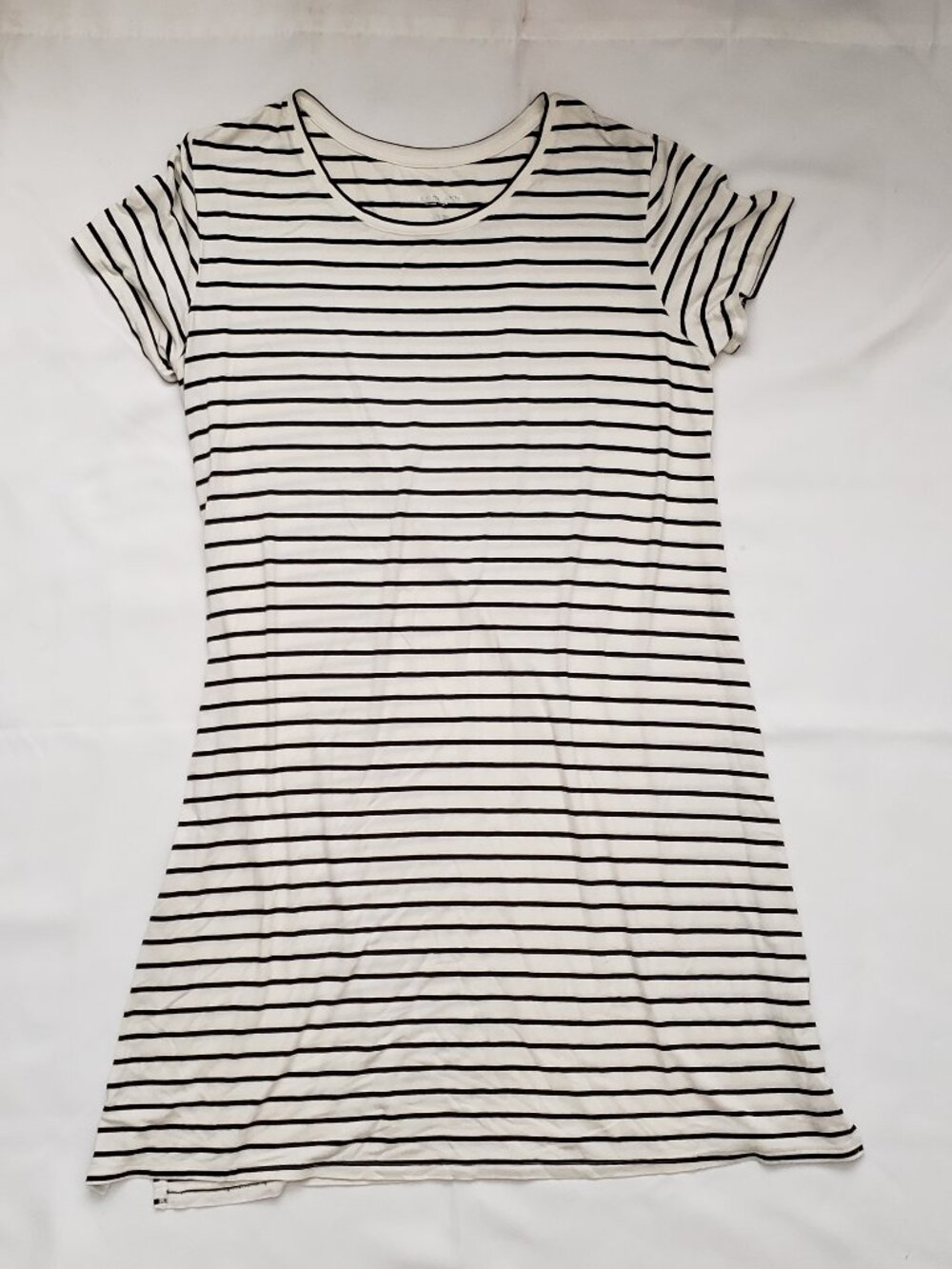 Liz Lange Maternity size Large striped stretch comfort dress summer casual